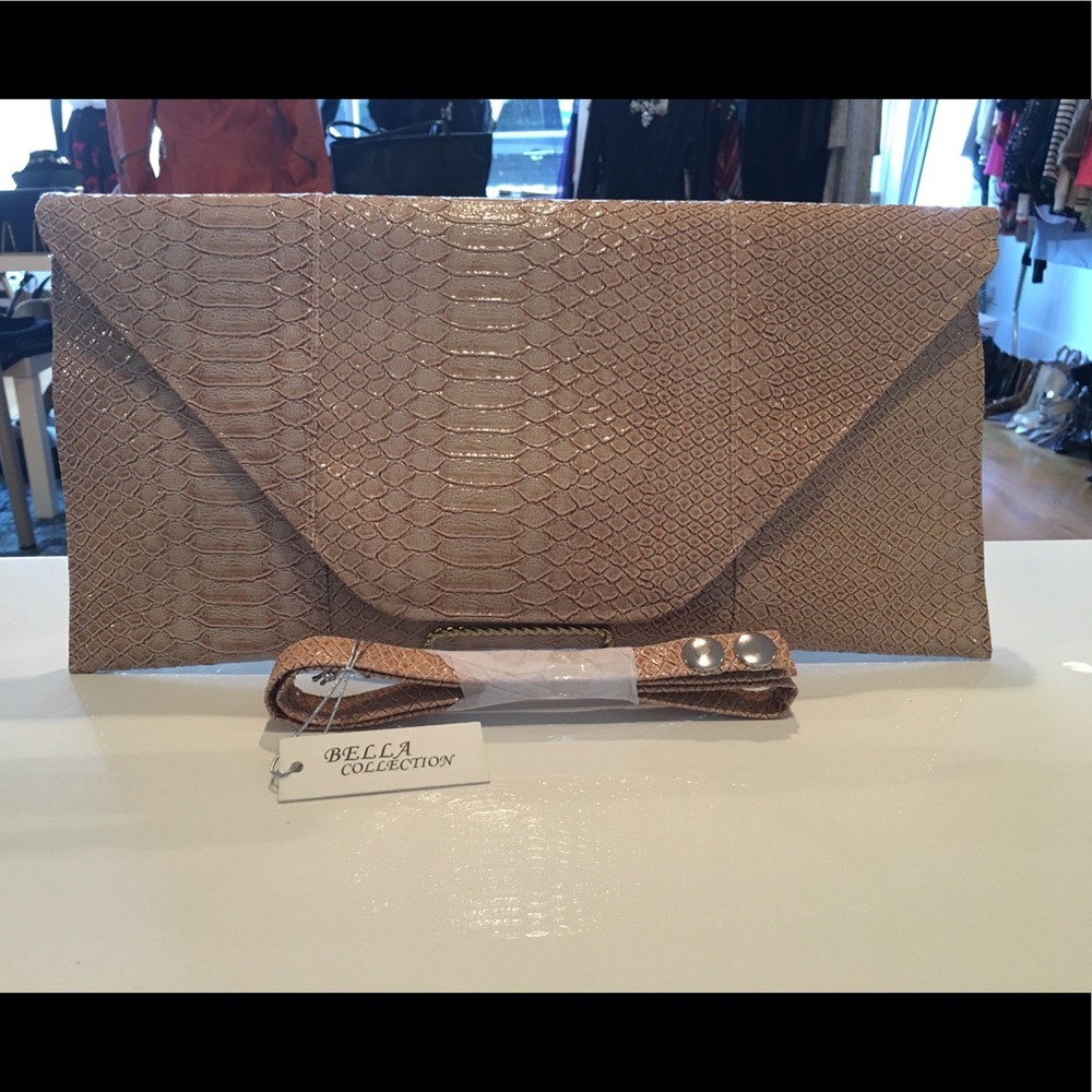 Tan Faux Snakeskin Clutch/Crossbody Convertable